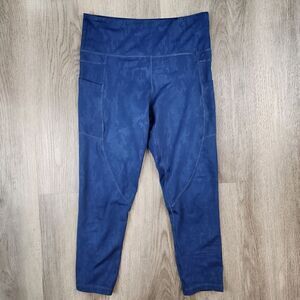 Zyia Active Light and Tight High-Rise Capri Leggings size 6-8